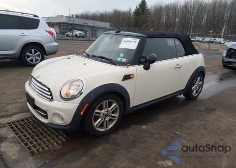 2015 Mini Convertible Cooper из США, поврежденный, VIN WMWZN3C55FT862023